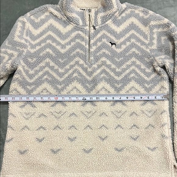PINK VS Sherpa fleece Pullover, Womens Large - Picture 4 of 5